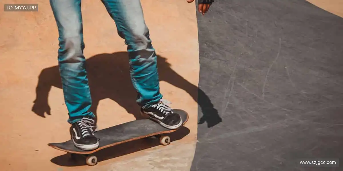 潮流正品，彰显你的运动态度！👟🔥